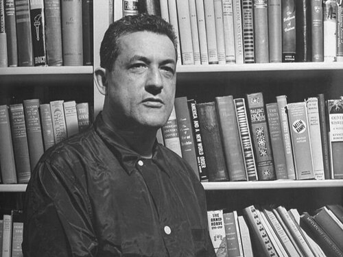 Lawrence Dennis (1893 – 1977), American fascist who was of mixed race, but concealed it until later in life.